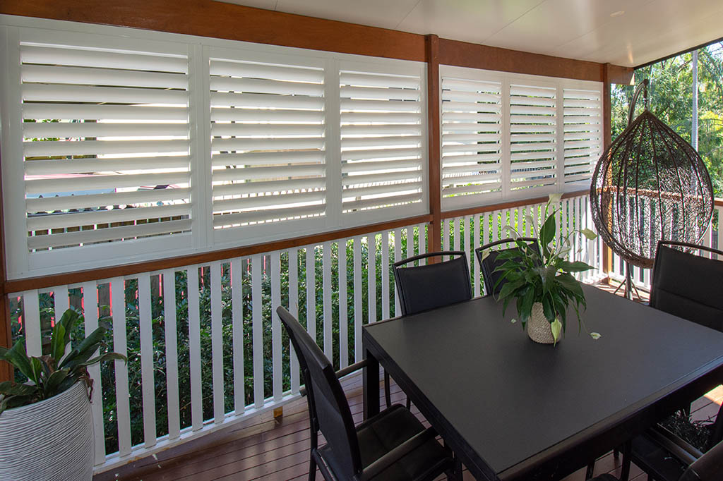 Outdoor deck area with plantation shutters | Featured image for the Shutters Brisbane Top Level Page on Shutters Blinds & Awnings