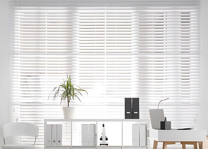 Venetian blinds in Office | Featured image for the Venetian Blinds Brisbane Page on Shutters Blinds & Awnings.